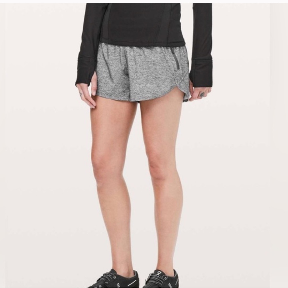 Lululemon tracker shorts 4in